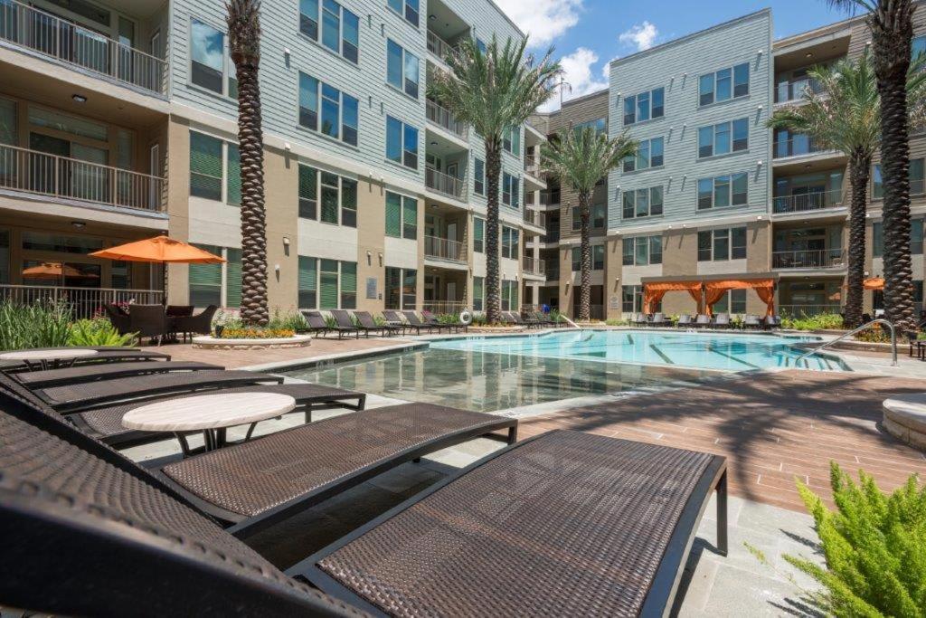 Luxury 1Br Condo Wbalcony - Galleriariver Oak Houston Exterior foto
