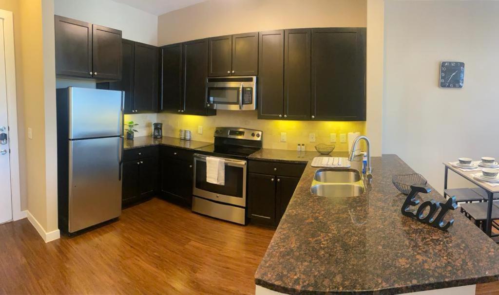 Luxury 1Br Condo Wbalcony - Galleriariver Oak Houston Exterior foto